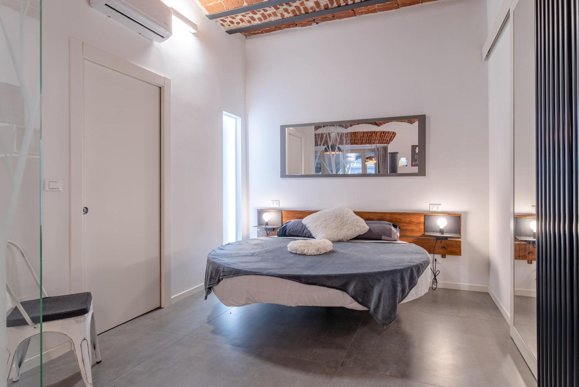 Apartment & Queen Turin